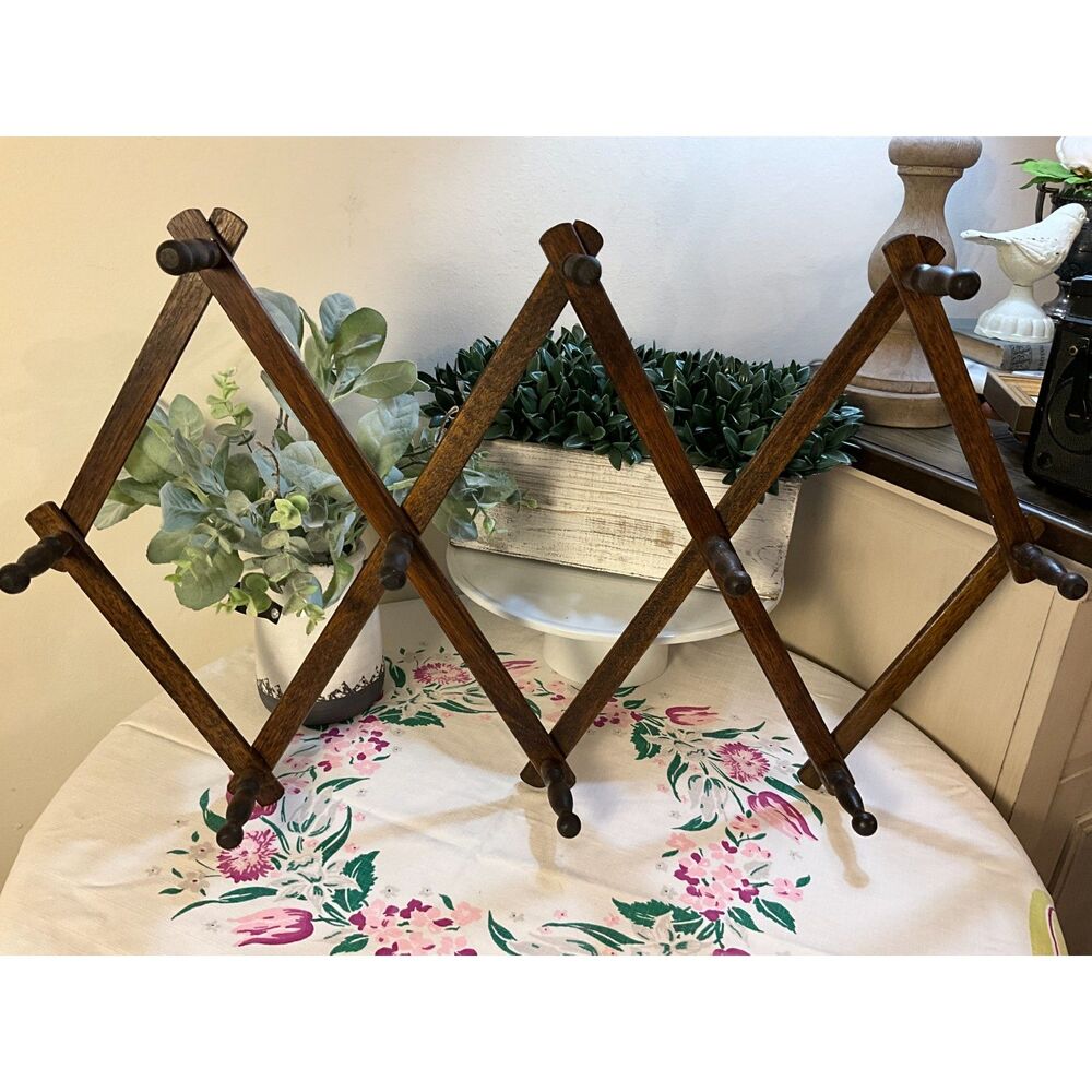 Vintage peg coat rack accordian style wall mounted peg rack collectibles mugs
